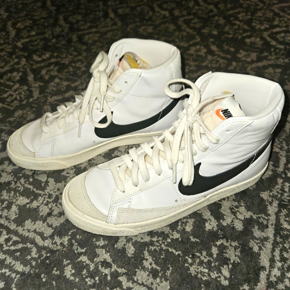 Nike Blazer '77